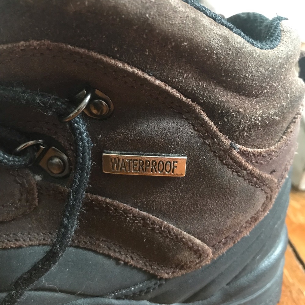 Leather Winter Waterproof Thinsulate Ankle High Boots by Hush Puppies Size 5.5 - Picture 3 of 12
